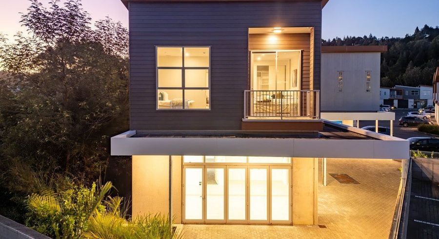  at 18 Oteha Valley Road Extension, Albany, North Shore City, Auckland