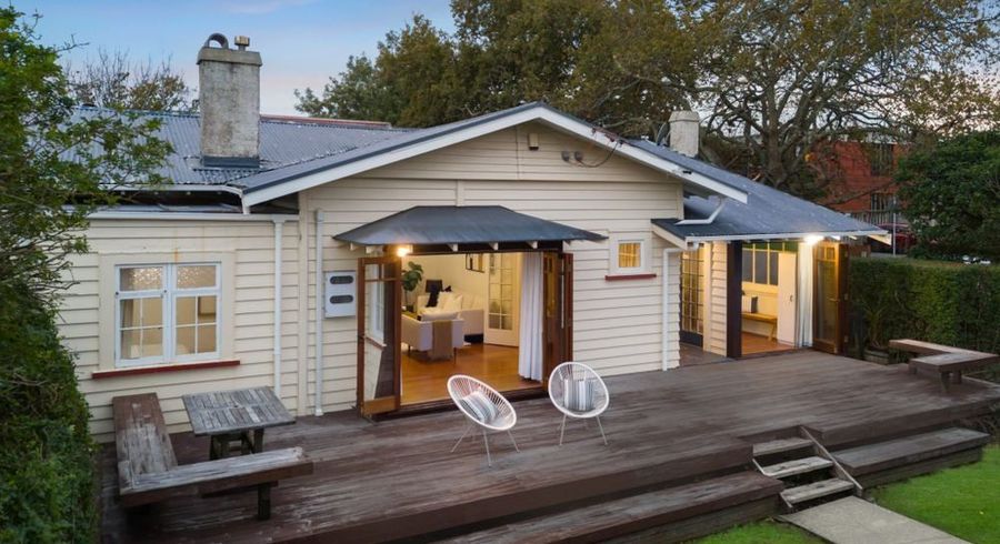  at 2/8 Clyde Street, Epsom, Auckland City, Auckland