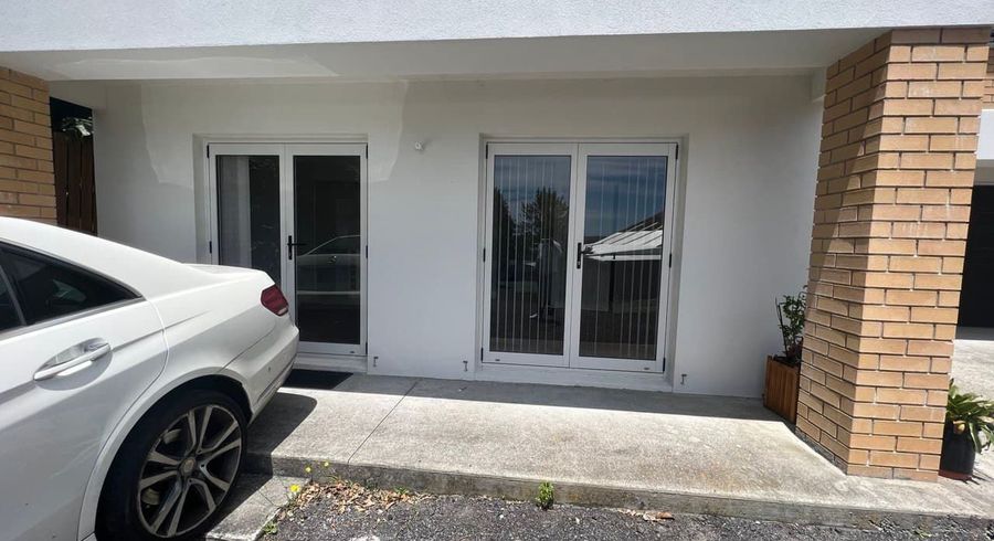  at 19A Sunnyside Road, Sunnyvale, Waitakere City, Auckland