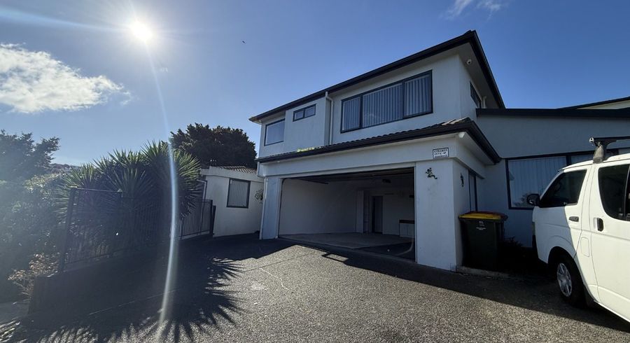  at 54 The Enclave, Totara Heights, Manukau City, Auckland