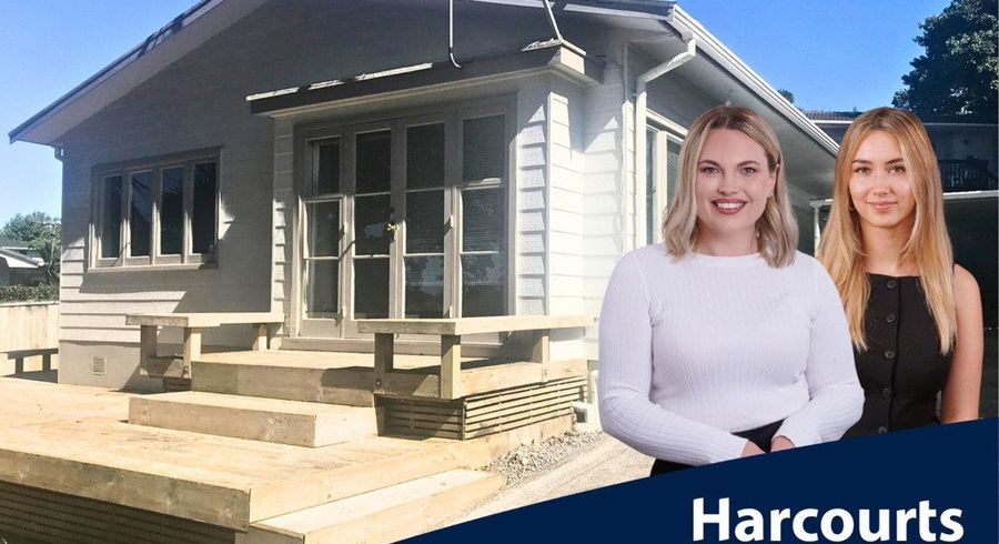  at 1a Truscott Place, West Harbour, Waitakere City, Auckland