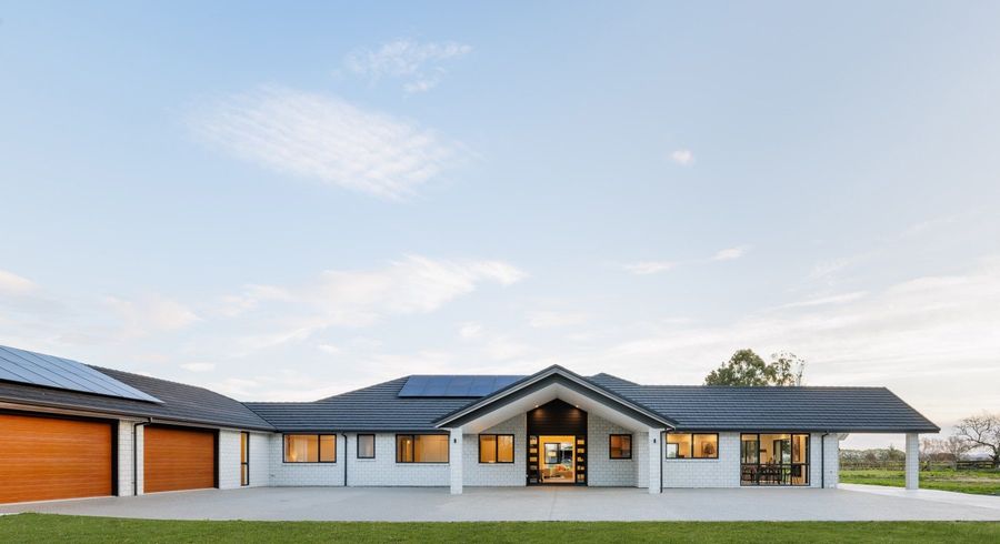  at 989 Gordonton Road, Gordonton