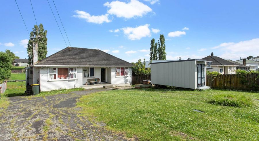  at 19 Hannah Road, Otara, Auckland