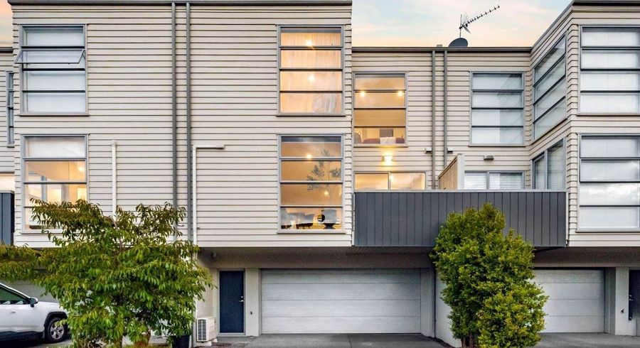  at 9B Fynes Avenue, Stonefields, Auckland City, Auckland