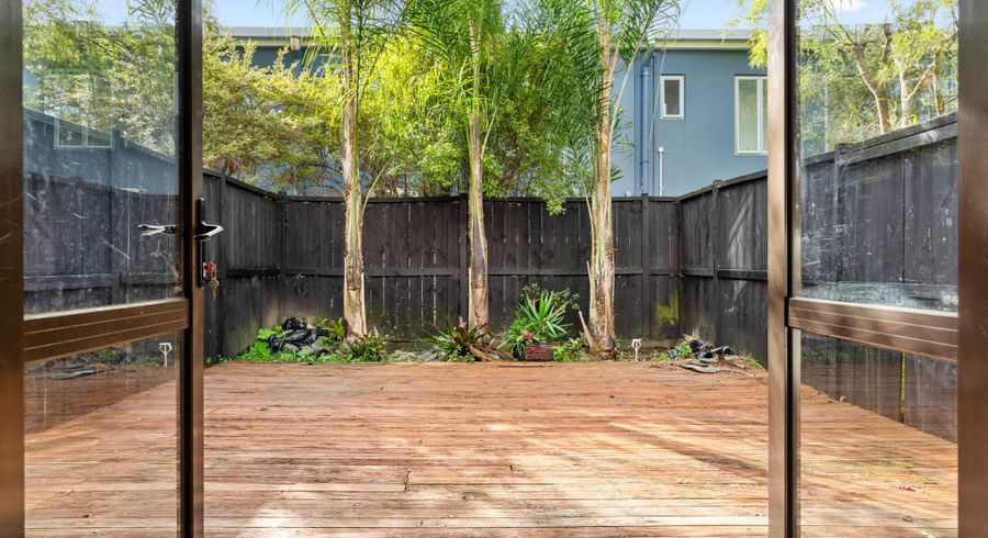  at 91/92 Bush Road, Albany, Auckland