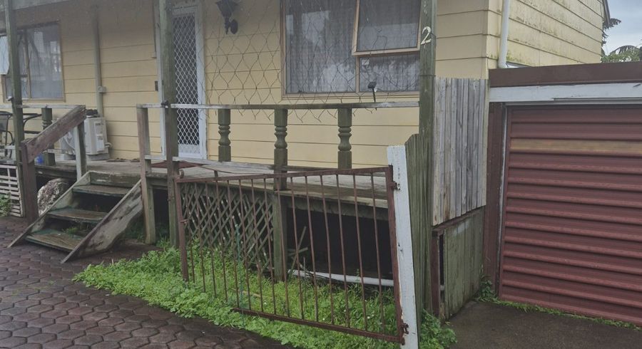  at 2/5A Camp Road, Mount Wellington, Auckland City, Auckland