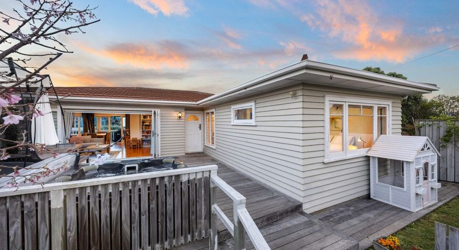  at 50 Barrack Road, Mount Wellington, Auckland City, Auckland