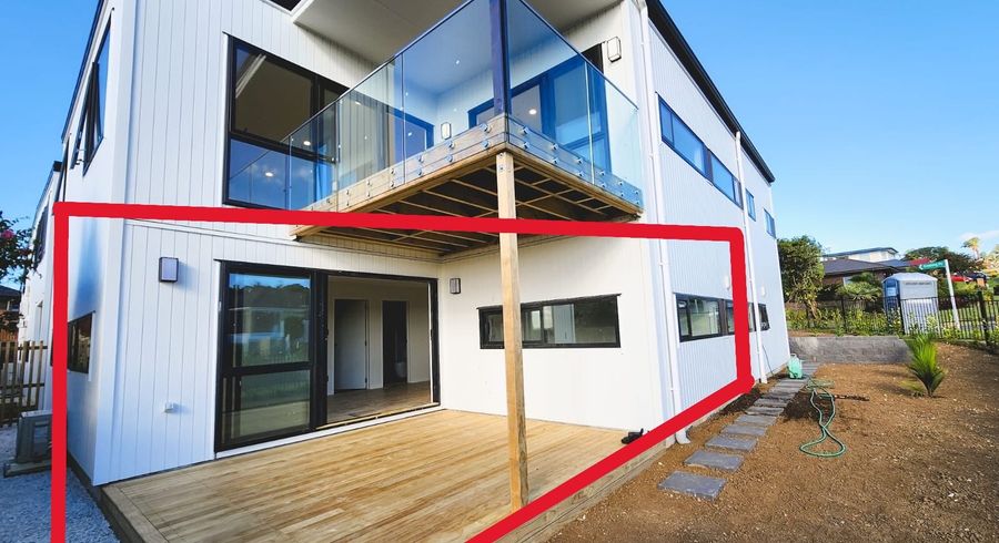 at 1/2 Embling Place, Eastern Beach, Manukau City, Auckland