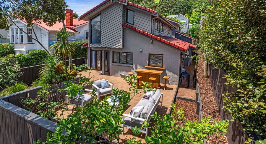  at 1/92 Victoria Road, Devonport, Auckland
