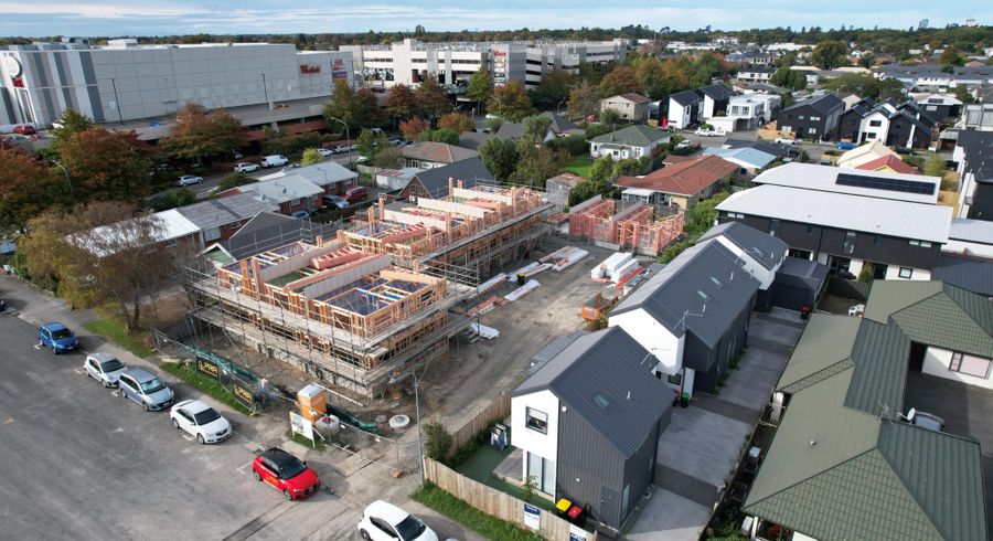  at 2/60 Division Street, Riccarton, Christchurch City, Canterbury