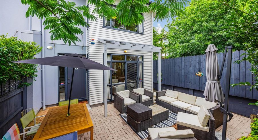  at 47/2 Armoy Drive, Dannemora, Manukau City, Auckland