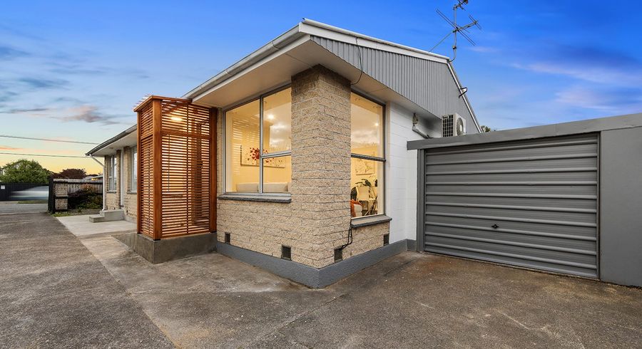  at 2/560 Hereford Street, Linwood, Christchurch City, Canterbury