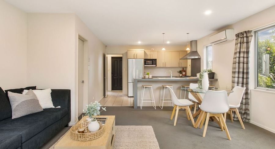  at 212A Lincoln Road, Addington, Christchurch