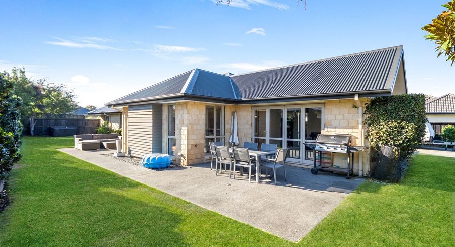  at 12 Hawthorn Mews, Rangiora, Waimakariri, Canterbury