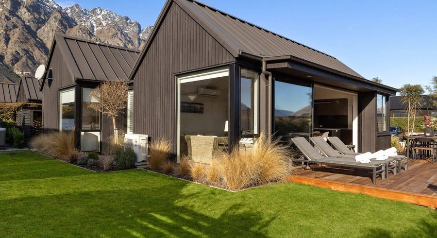  at 6 Fife Court, Jacks Point, Queenstown