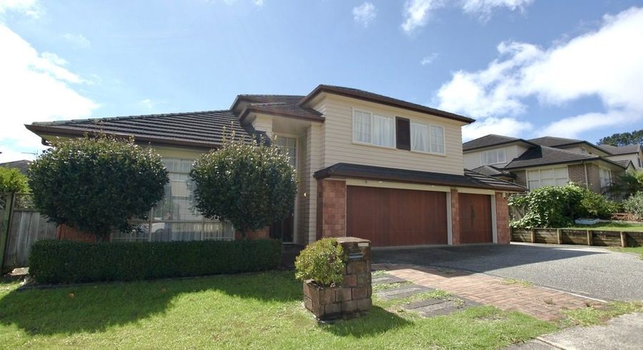  at 4 Woolaston Place, Flat Bush, Manukau City, Auckland