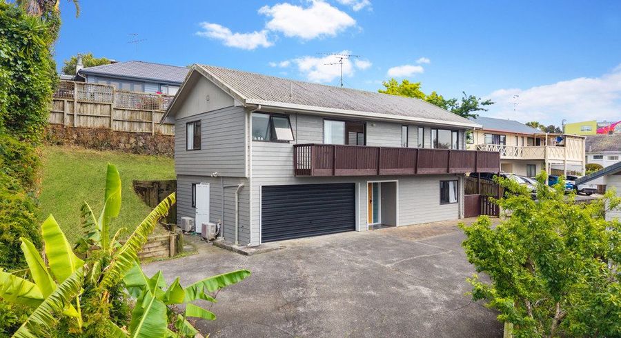  at 2/19 Lagoon Drive, Panmure, Auckland City, Auckland