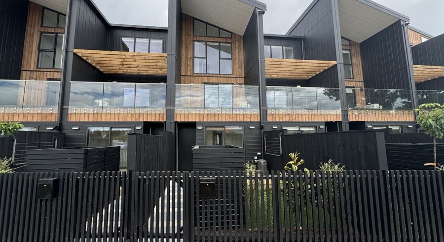  at 5/107 Hendon Avenue, Mount Albert, Auckland City, Auckland