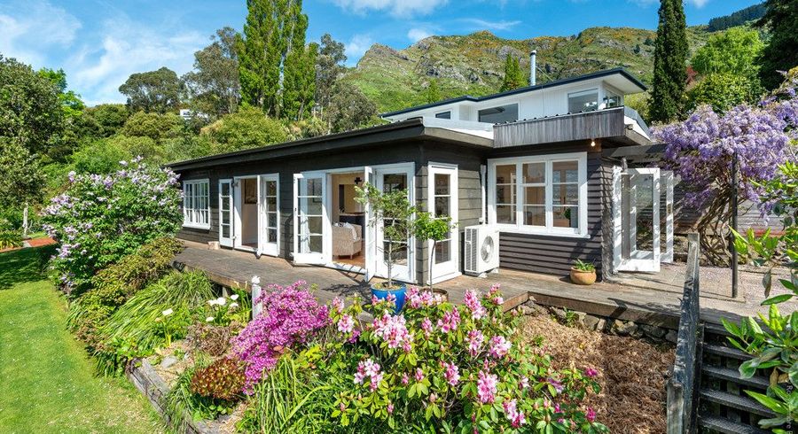  at 5 Zephyr Terrace, Lyttelton