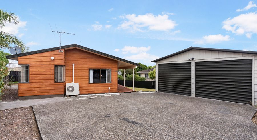  at 2/62 Weymouth Road, Manurewa, Auckland