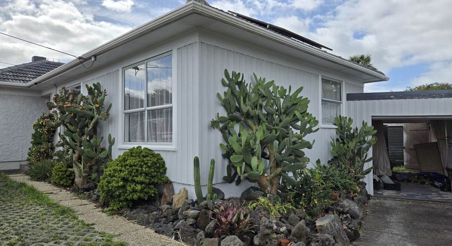  at 1/12 Evelyn Street, Papatoetoe, Manukau City, Auckland