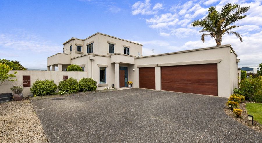  at 55 Royal Oak Drive, Kelvin Grove, Palmerston North, Manawatu / Whanganui