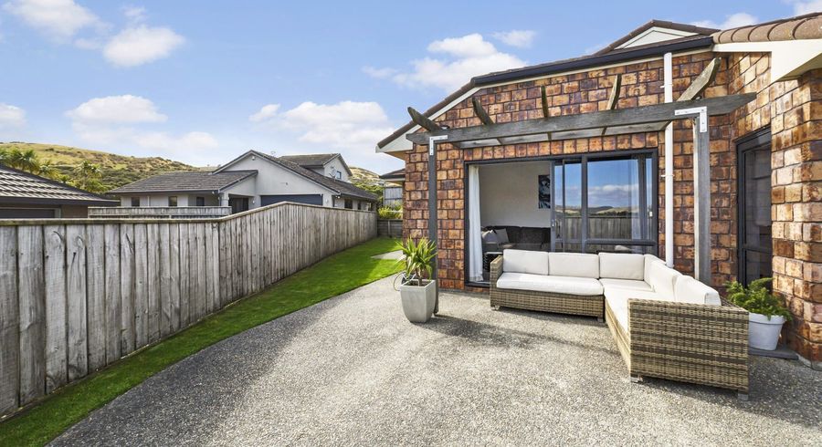  at 11 Cabbage Tree Grove, Woodridge, Wellington