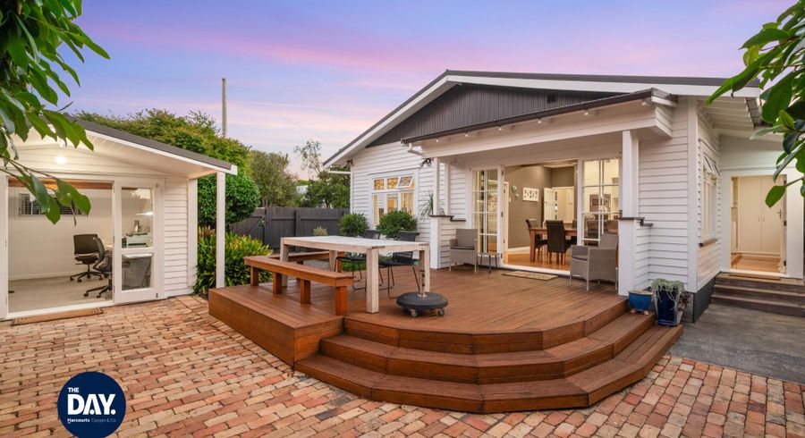  at 28 Calgary Street, Sandringham, Auckland City, Auckland