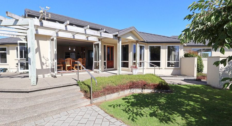  at 73 Rosewood Drive, Rosedale, Invercargill