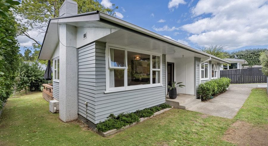  at 27 Kingswood Road, Brookfield, Tauranga, Bay Of Plenty