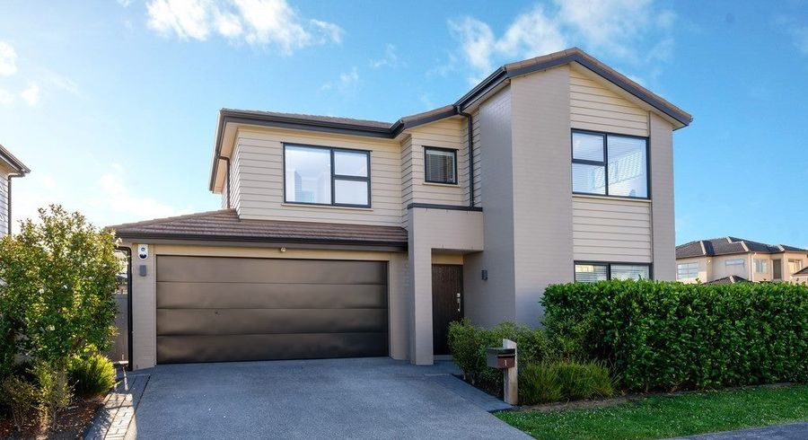  at 1 Lorenzo Way, Flat Bush, Manukau City, Auckland