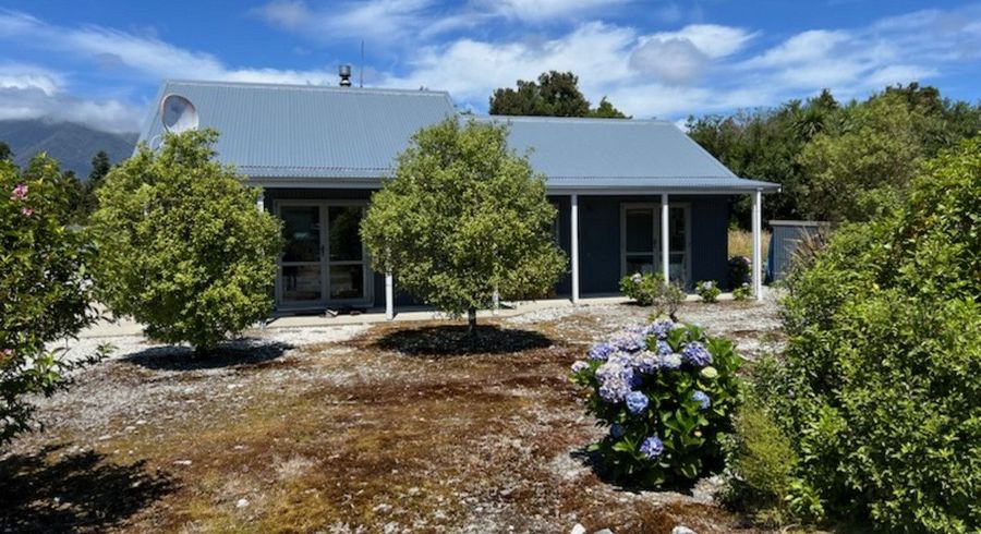  at 24 Nyhon Place, Haast, Westland, West Coast