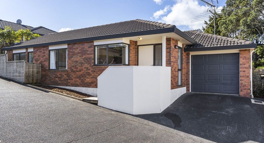  at 5/10 Ridge Road, Howick, Auckland