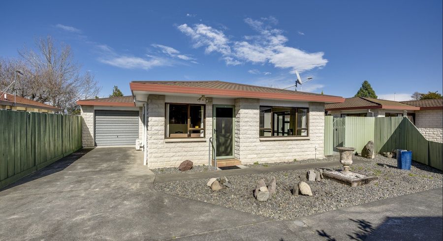  at 2/52 Avondale Road, Taradale, Napier, Hawke's Bay
