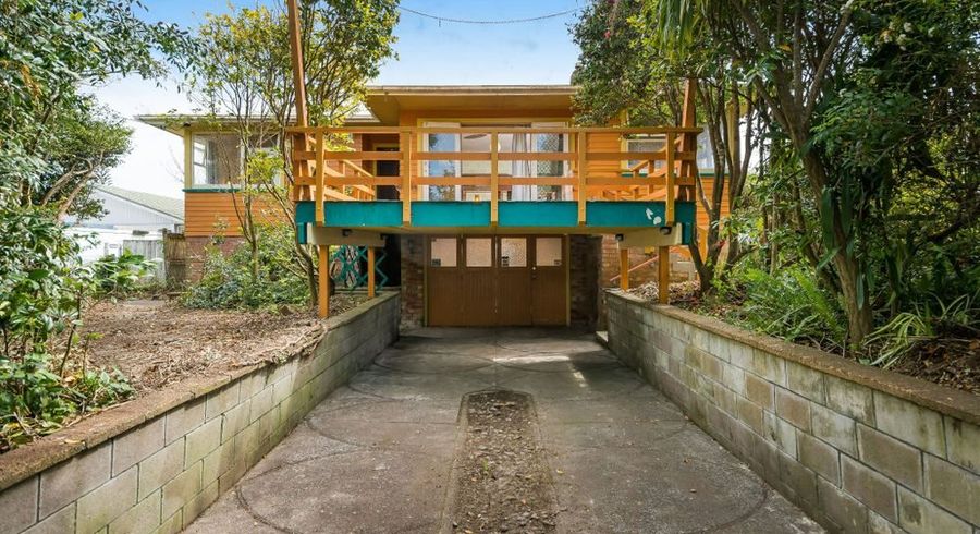  at 98 Wharf Road, Te Atatu Peninsula, Waitakere City, Auckland