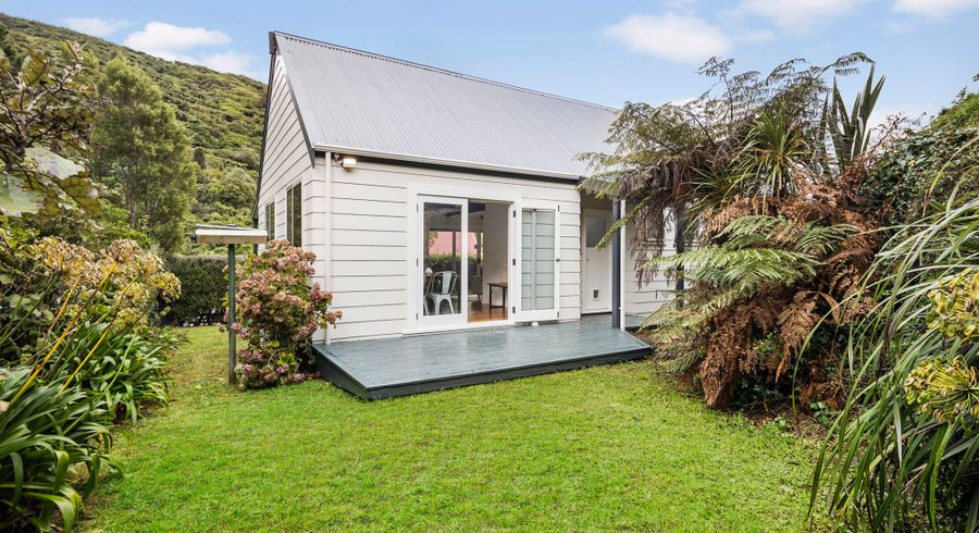  at 101 Hazlewood Avenue, Karori, Wellington