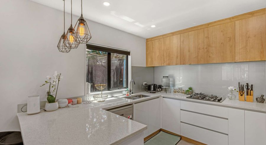  at 20B Olive Crescent, Papatoetoe, Manukau City, Auckland