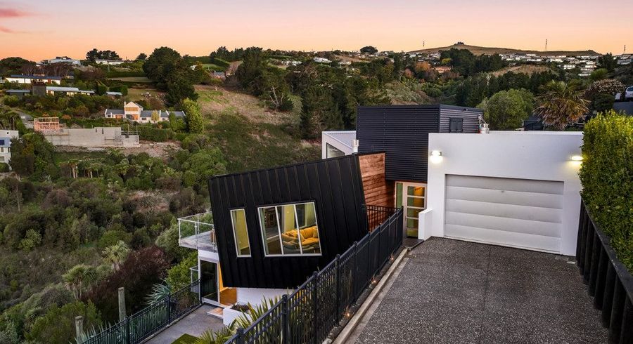  at 11 Law Lane, Mount Pleasant, Christchurch
