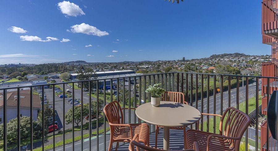  at 505/2B Te Ara Taurapa, Point Chevalier, Auckland City, Auckland