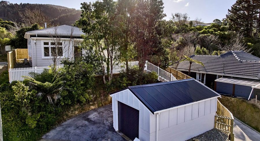  at 237 Main Road, Tawa, Wellington, Wellington