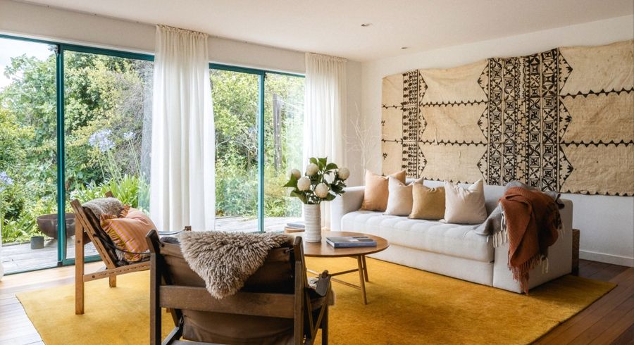  at 14 Miro Rd, Palm Beach, Waiheke Island, Auckland