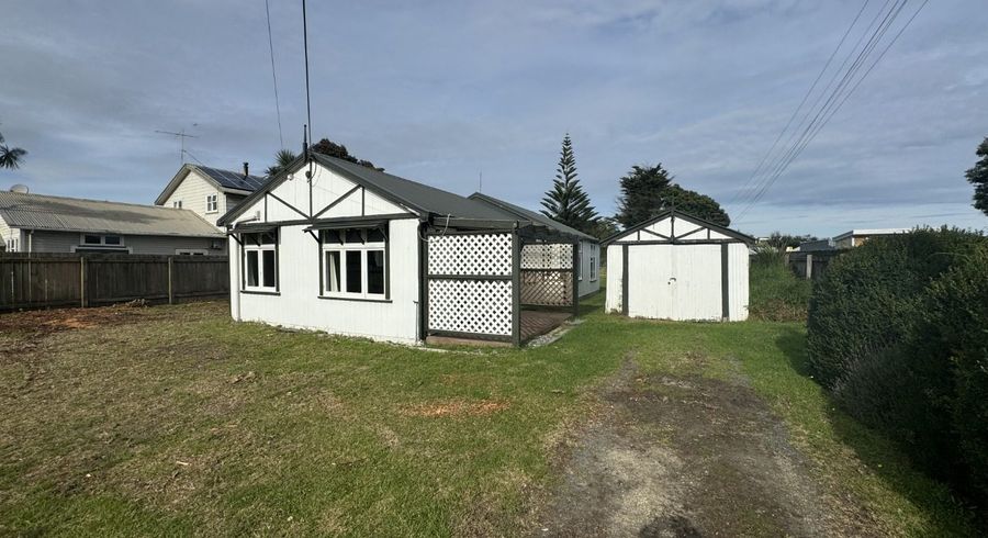  at 15 Manuka Street, Otaki Beach, Kapiti Coast, Wellington