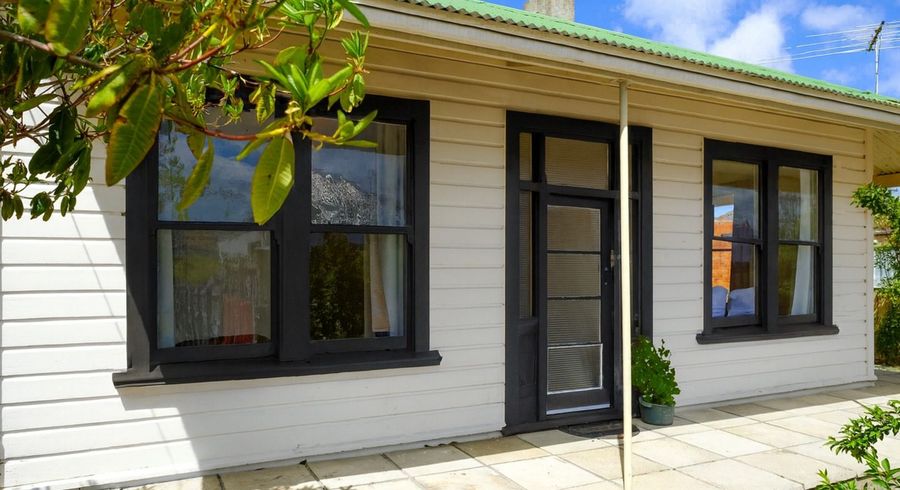  at 111 Macandrew Road, South Dunedin, Dunedin, Otago