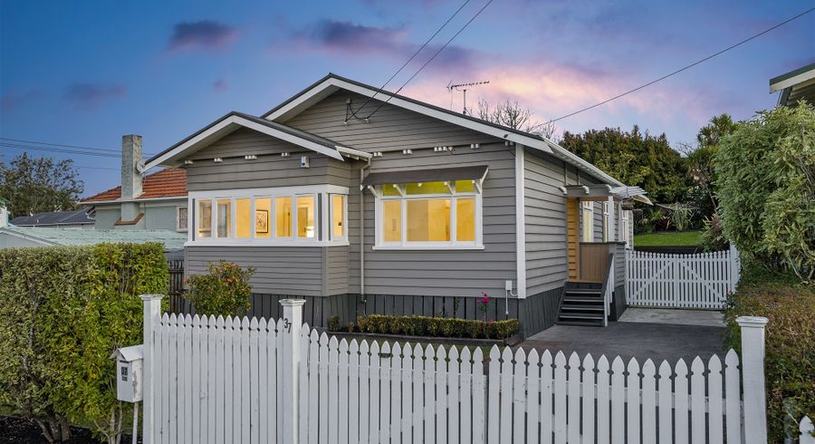  at 37 Cambourne Road, Sandringham, Auckland