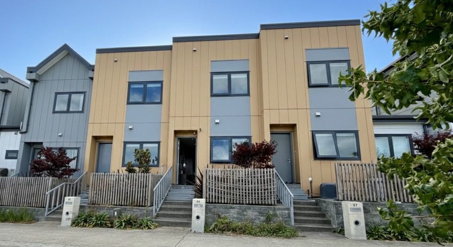  at 39 Otuwairoa Esplanade, Papakura, Papakura, Auckland