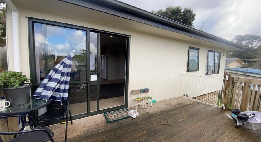  at 65A Sunline Avenue, Massey West, Waitakere City, Auckland