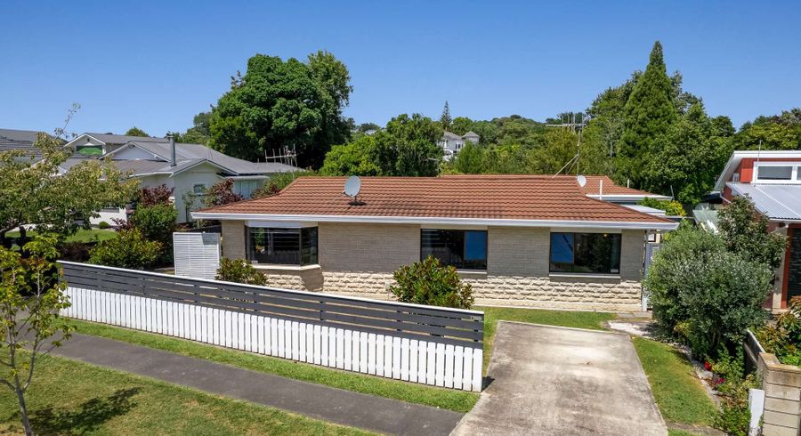  at 2 Nixon Street, Whanganui East, Whanganui
