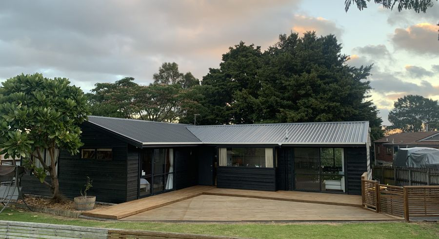  at 5 Nyssa Pl, Totara Heights, Manukau City, Auckland