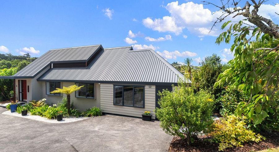  at 28 Fitzwilliam Drive, Torbay, Auckland