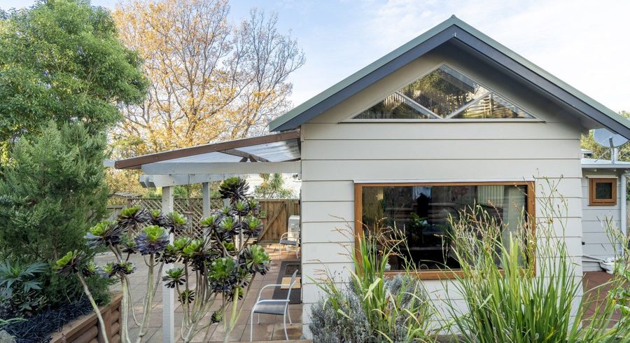  at 25 Kaka Road, Saint Leonards, Dunedin